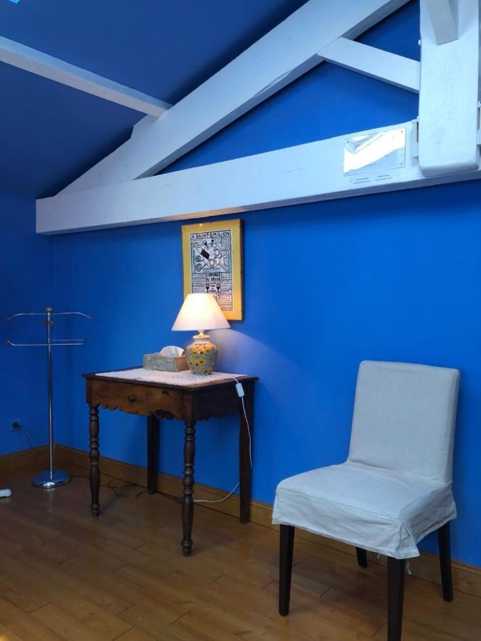 La Petite Provence De Touron Bed & Breakfast Pujols  Exterior photo